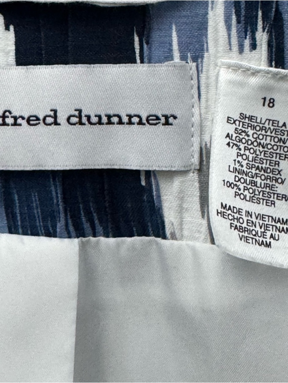 Alfred Dunner Blue Ikat Print Jacket Zip Front Lightweight Size 18 - Picture 8 of 10